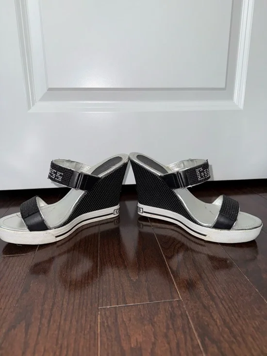 Guess Wedges - Picture 5 of 11